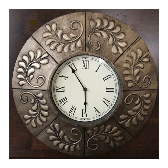 quartz Other - Quartz Large Decorative Wall Clock